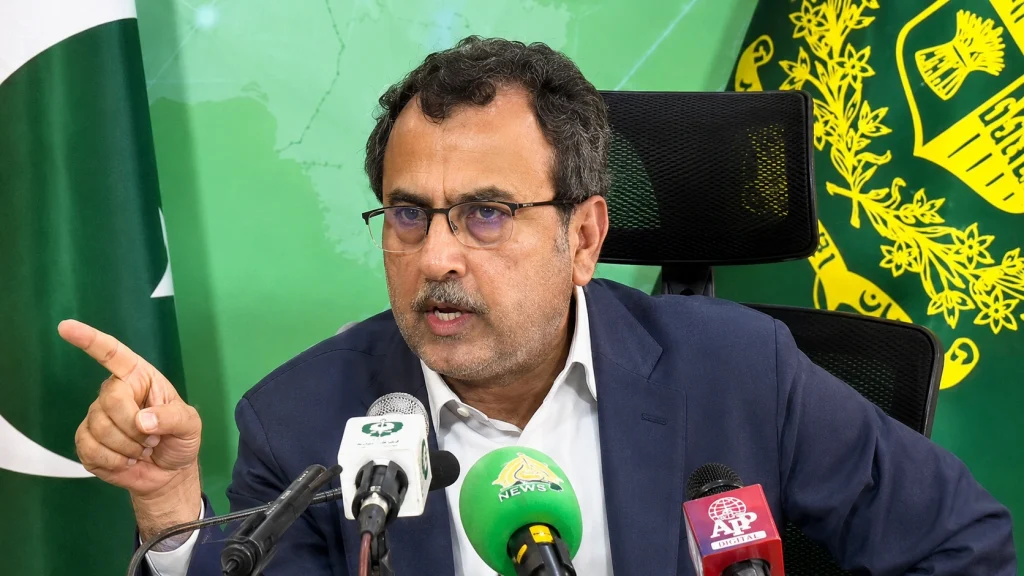 Government Retains Electricity Subsidy for 200-Unit Consumers Pakistan electricity subsidy announcement by Energy Minister Awais Leghari for consumers using less than 200 units under new QR code verification system