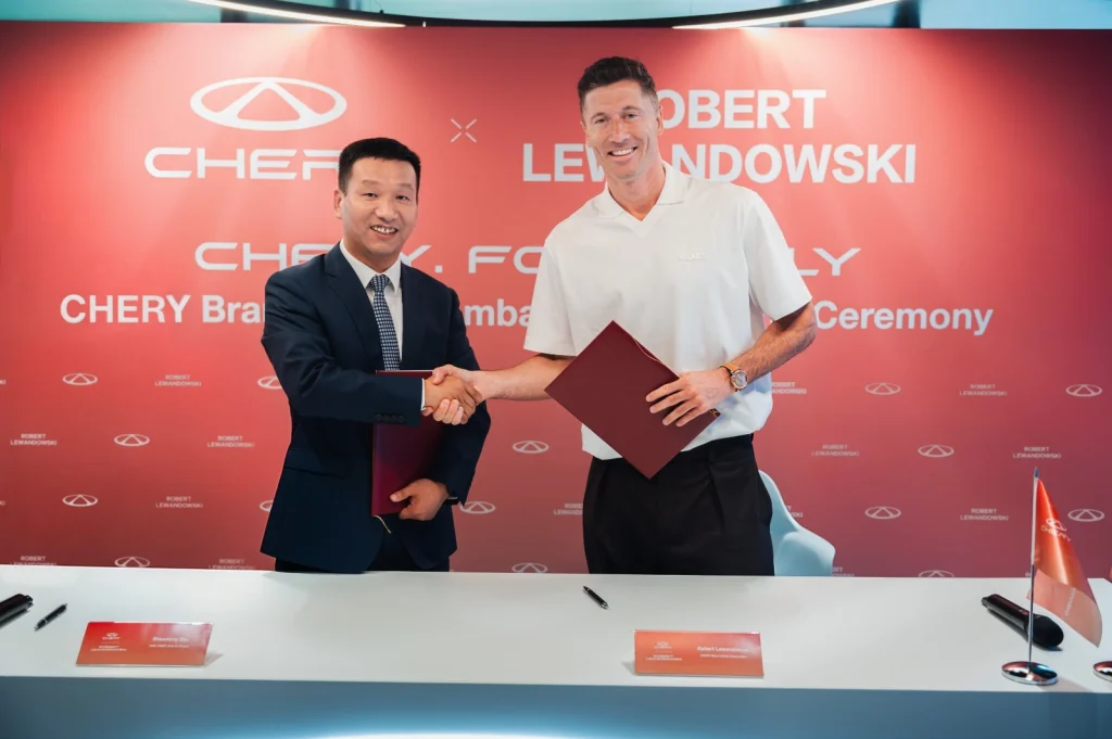 Robert Lewandowski Joins Chery as Chery Brand Global Ambassador Football star Robert Lewandowski is the new Chery brand global ambassador