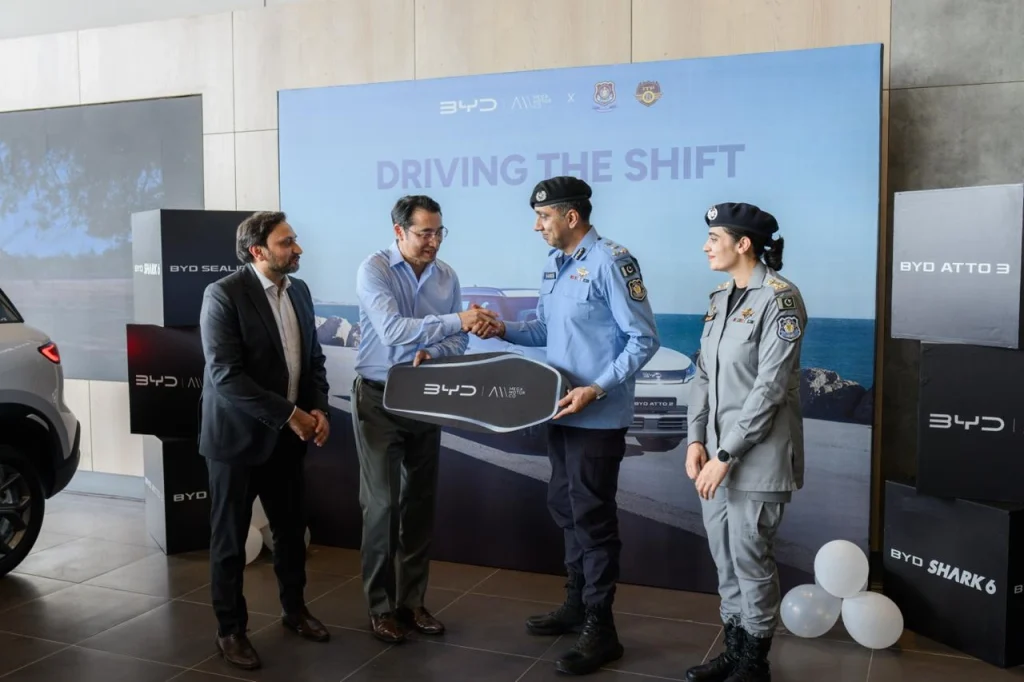 Islamabad Police Departments Mark Milestone in Electric Mobility Adoption with BYD EVs BYD electric vehicles handed over to Islamabad Capital Police and Traffic Police by Mega Motor Company